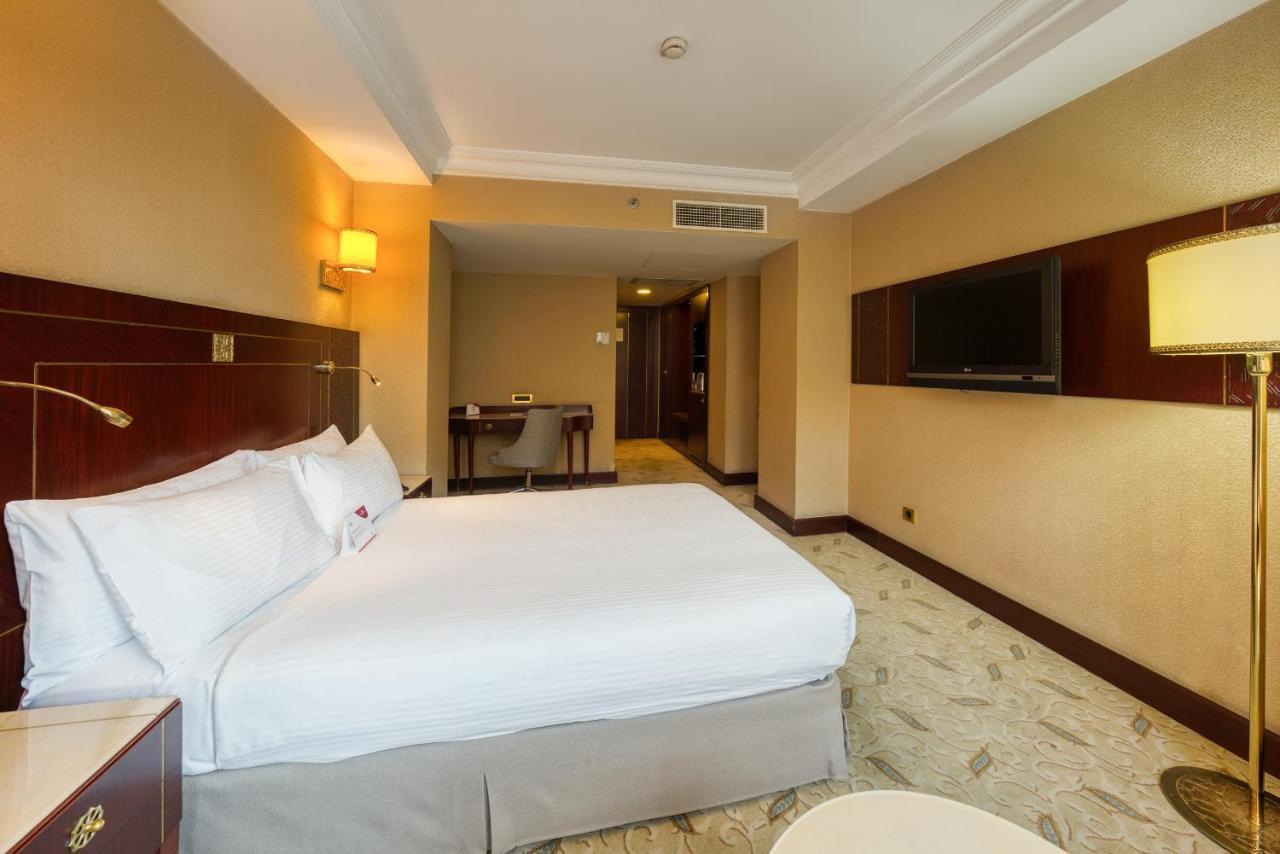 Standard Room,1589166190:JPEG